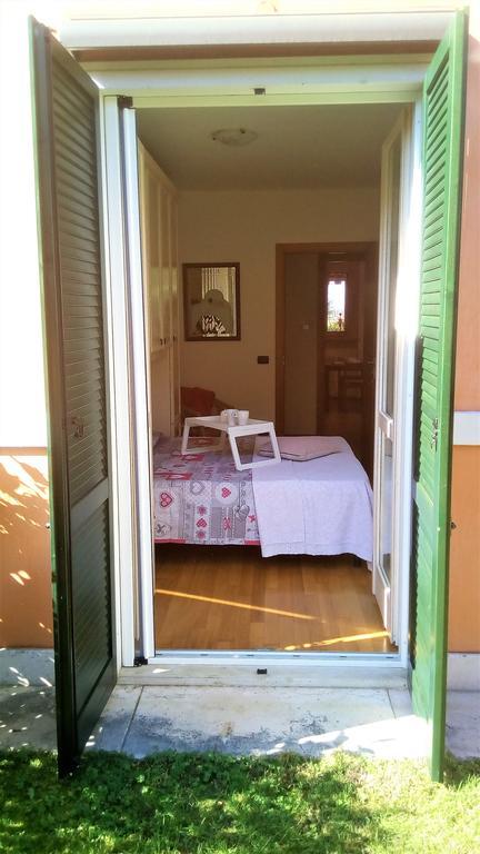 Apartmán Casa Vacanze I Borghi Salionze Exteriér fotografie
